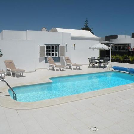 Villa Amina Puerto del Carmen  Buitenkant foto